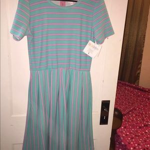 LuLaRoe Amelia  Dress Size Large